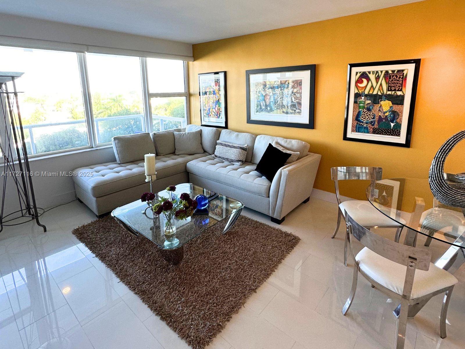 CORAL RIDGE TOWERS EAST - Residential