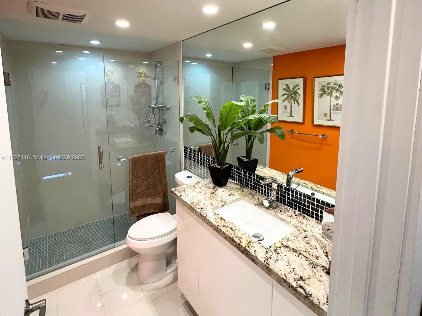 CORAL RIDGE TOWERS EAST - Residential