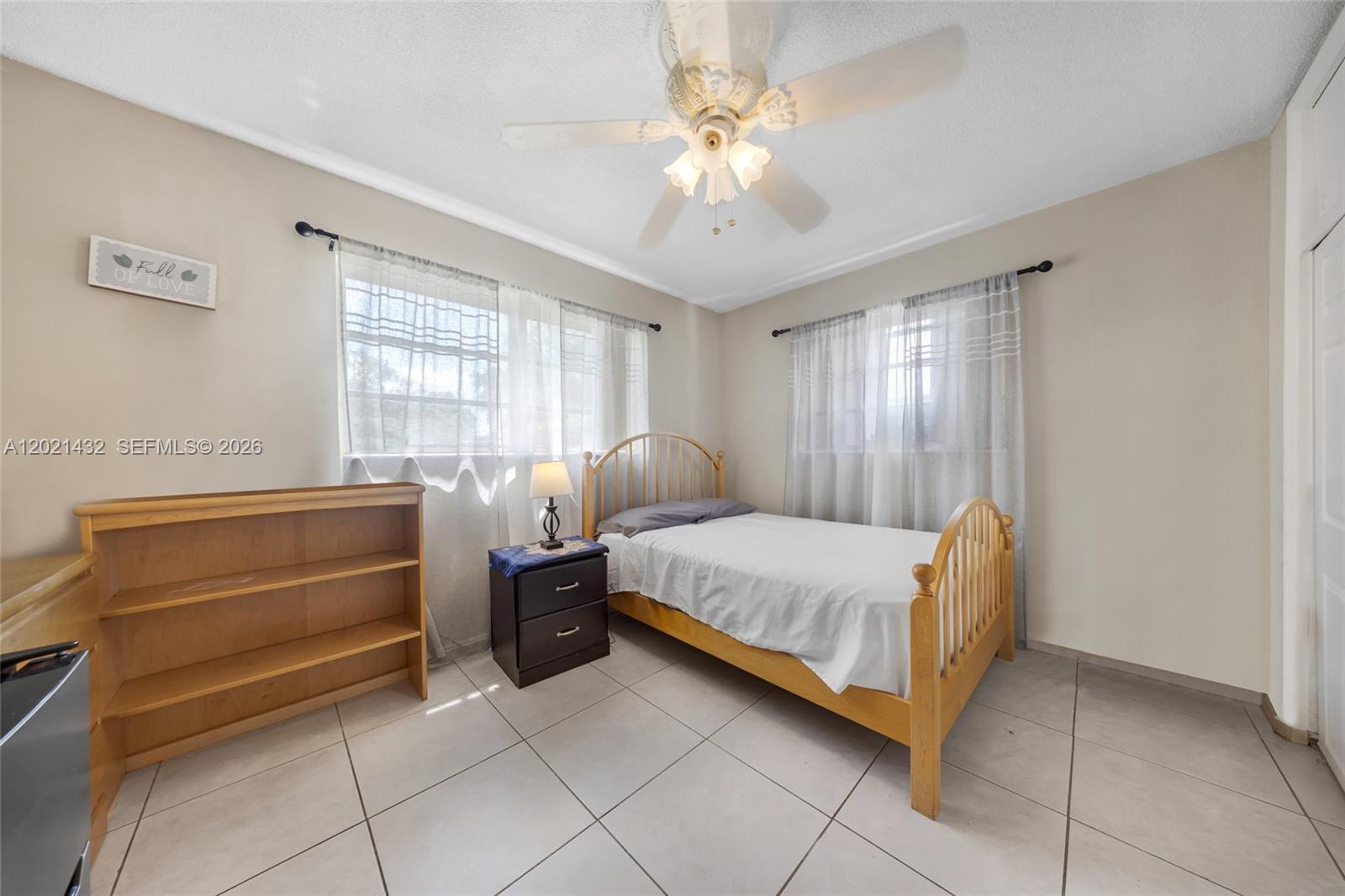 SOUTH BROWARD RANCHES - Residential