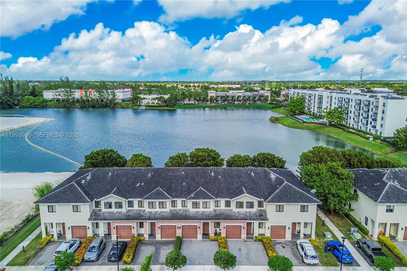 HIDDEN LAKE TOWNHOMES - Residential