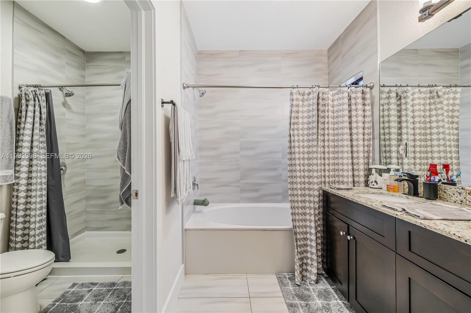 HIDDEN LAKE TOWNHOMES - Residential