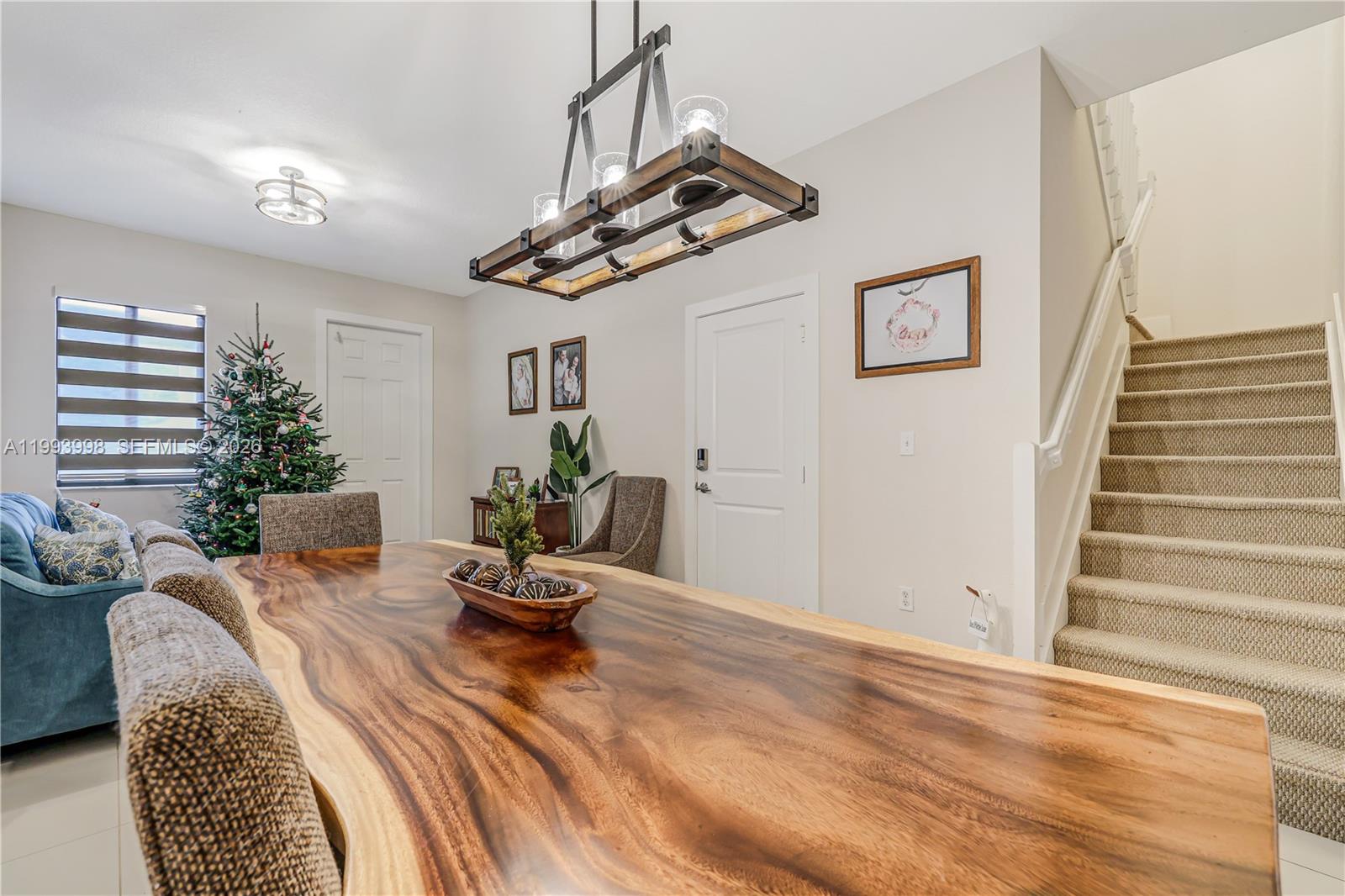 HIDDEN LAKE TOWNHOMES - Residential