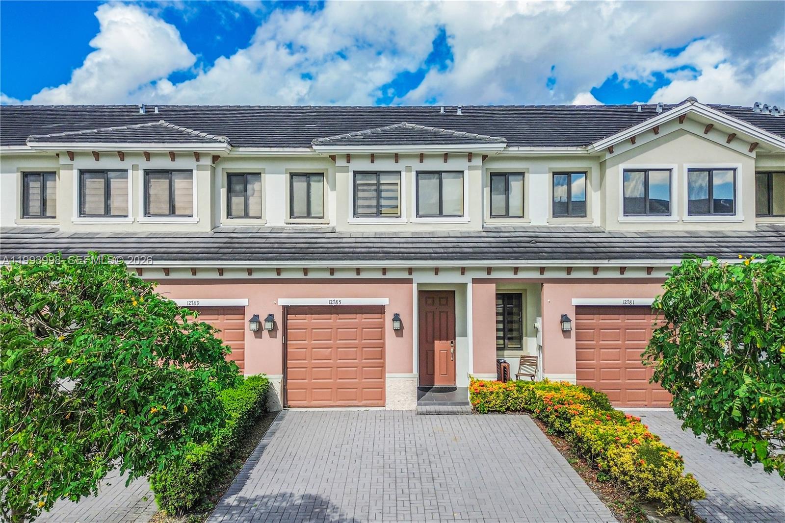 HIDDEN LAKE TOWNHOMES - Residential