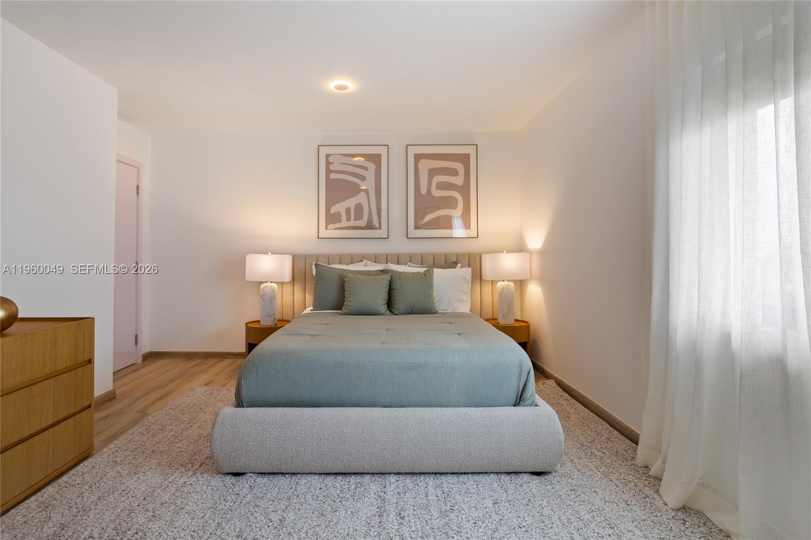 ALPHAVILLE TOWNHOMES - Residential