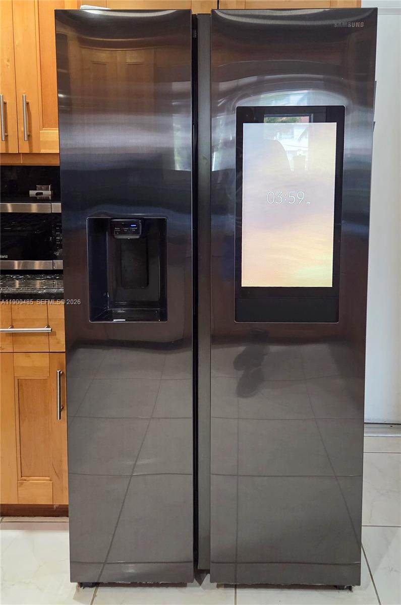 SAWGRASS PLANTATION - Residential