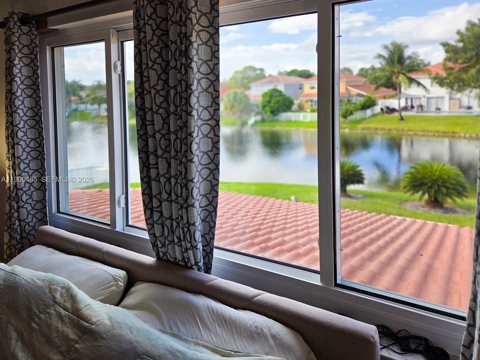 SAWGRASS PLANTATION - Residential