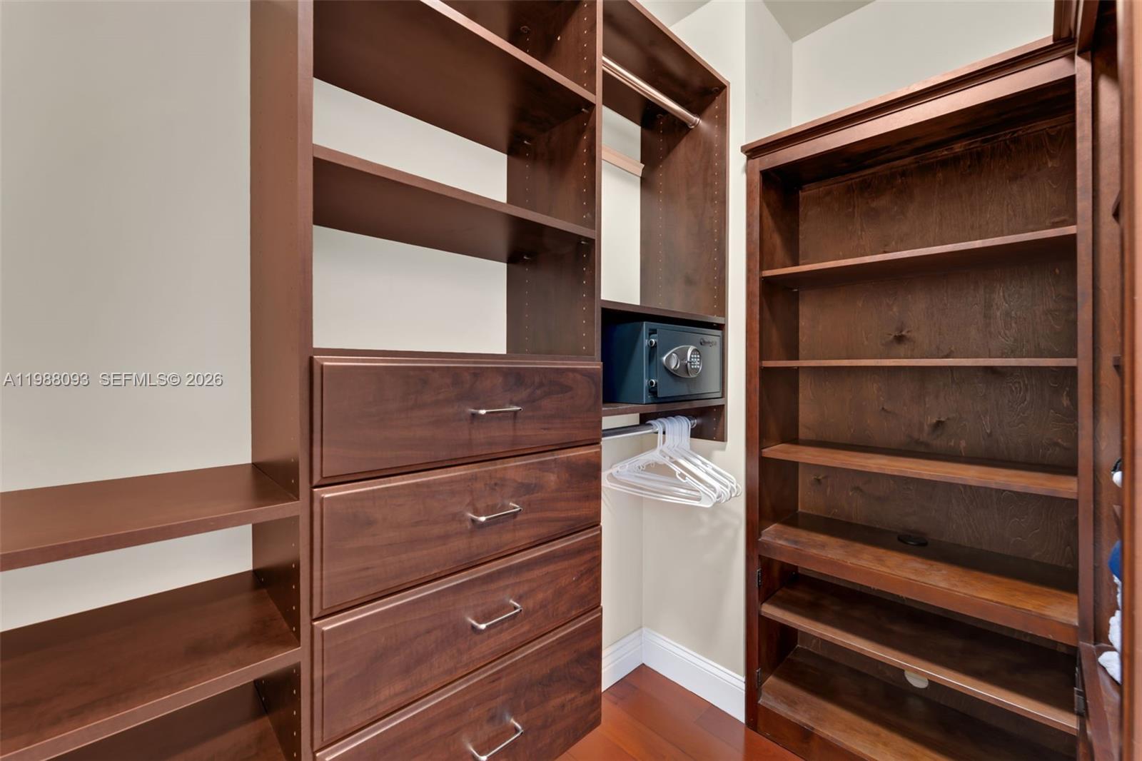 OCEAN MARINE YACHT CLUB C - Residential