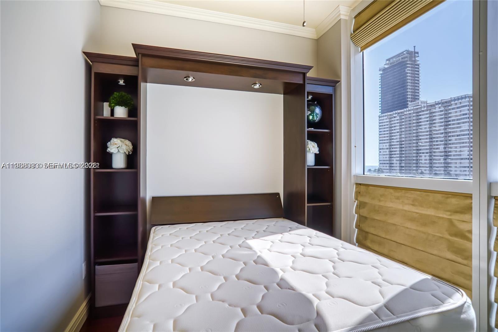 OCEAN MARINE YACHT CLUB C - Residential