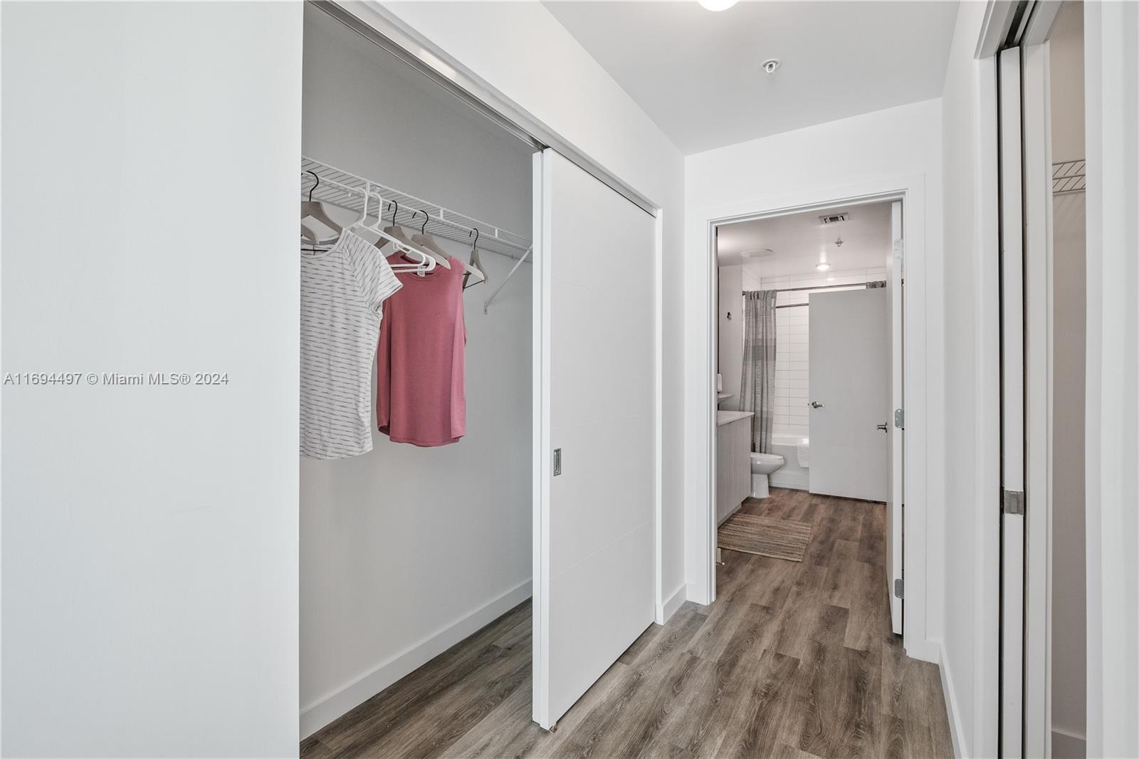LAUDERDALE FIRST ADD RESU - Residential Lease