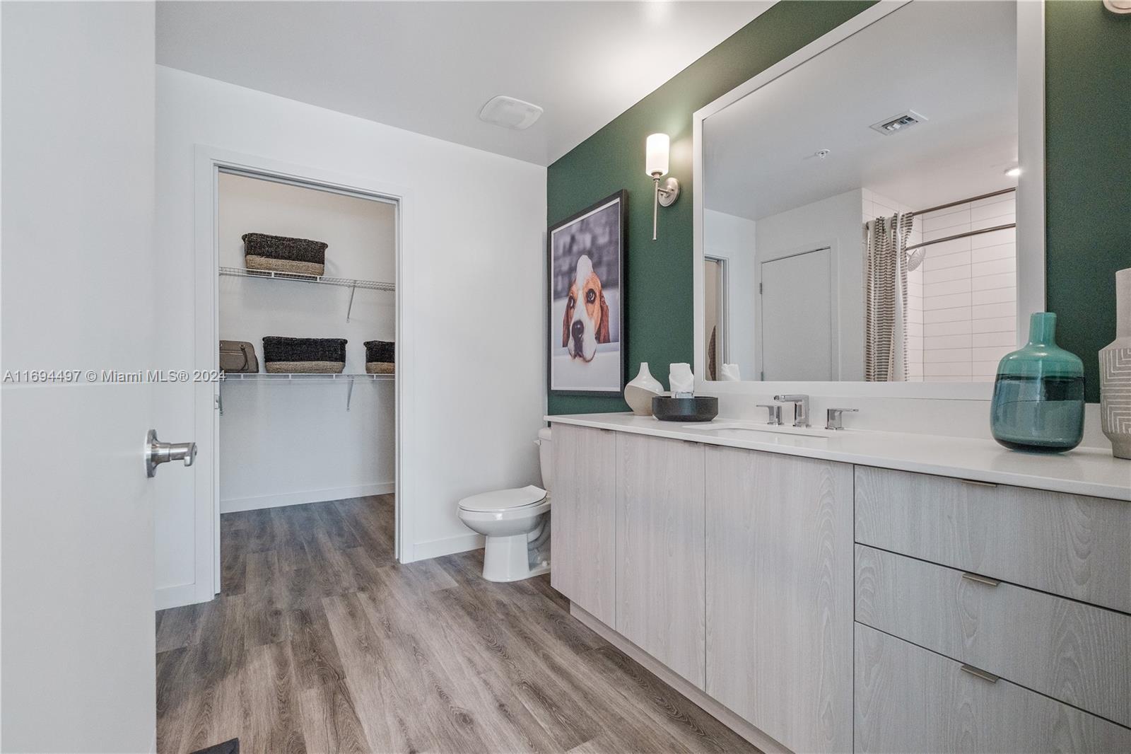 LAUDERDALE FIRST ADD RESU - Residential Lease