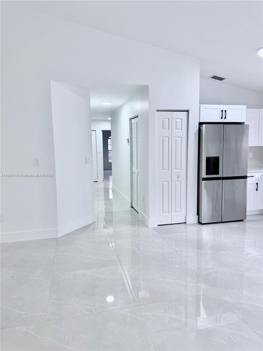 COSTA VERDE SEC 1 - Residential Lease