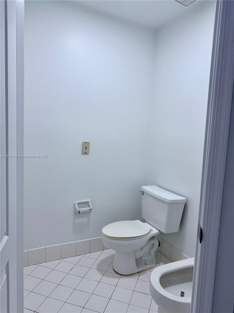 COSTA VERDE SEC 1 - Residential Lease