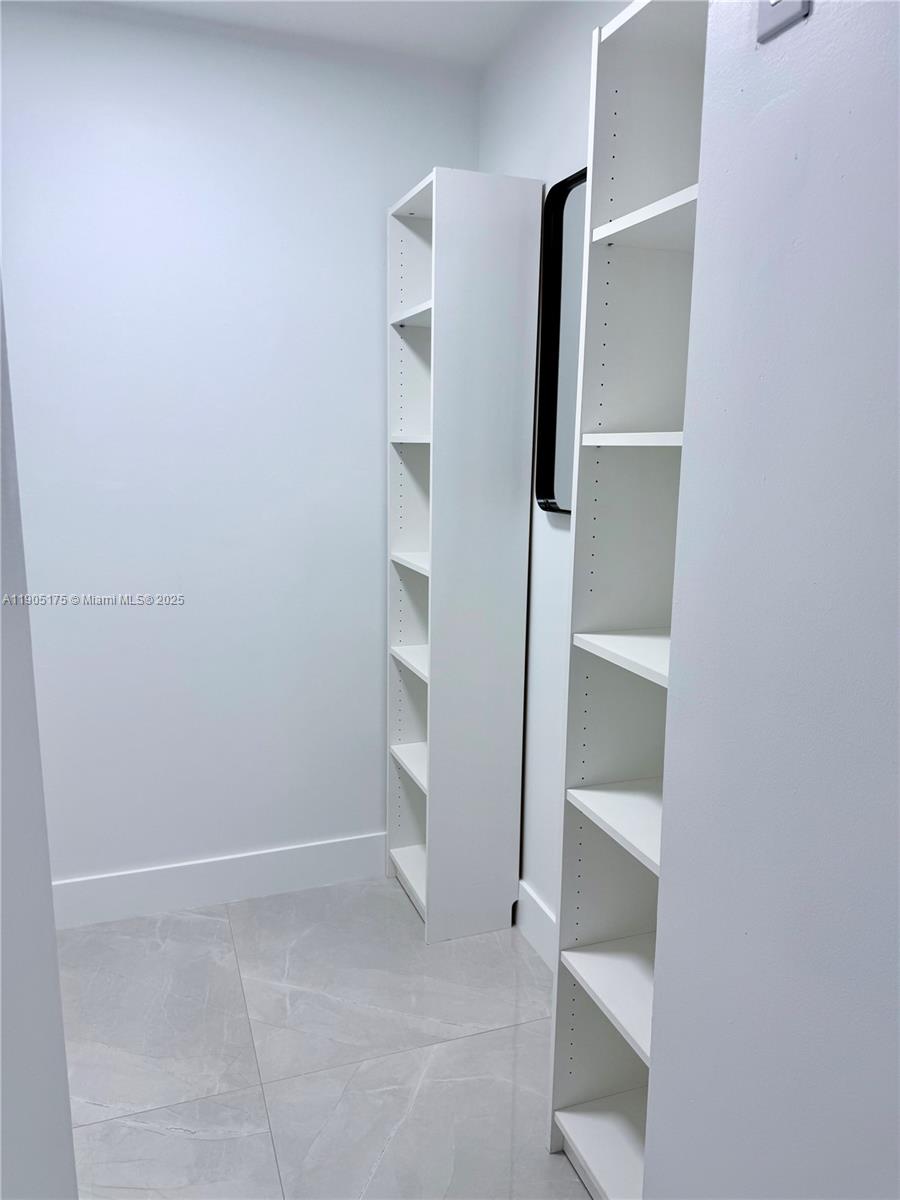 COSTA VERDE SEC 1 - Residential Lease