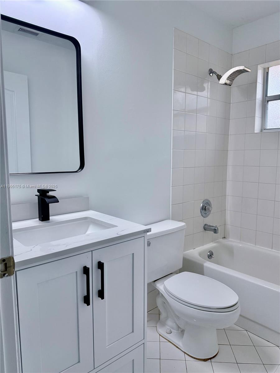 COSTA VERDE SEC 1 - Residential Lease