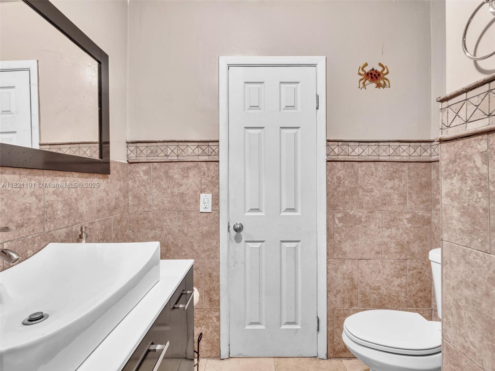 SO MIAMI HEIGHTS MANOR - Residential