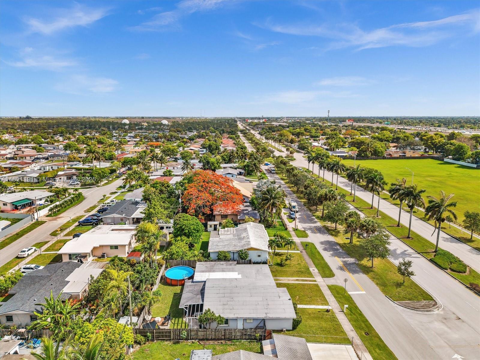 SO MIAMI HEIGHTS MANOR - Residential