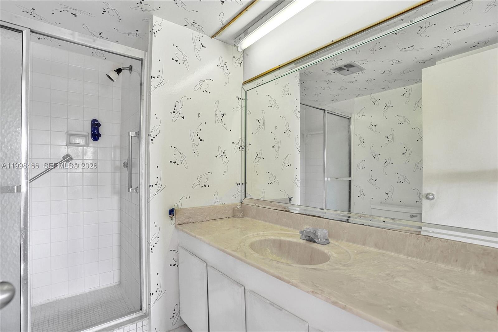 SUNRISE LAKES 171 CONDO - Residential