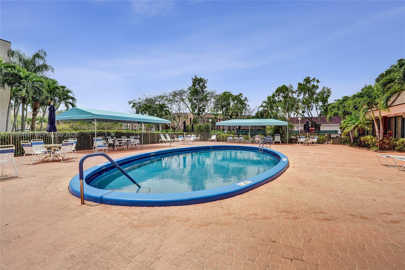 SUNRISE LAKES 171 CONDO - Residential