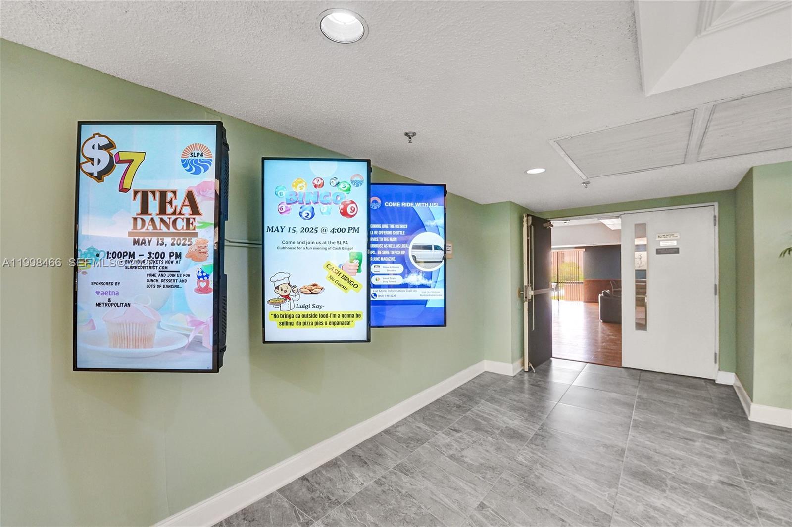 SUNRISE LAKES 171 CONDO - Residential