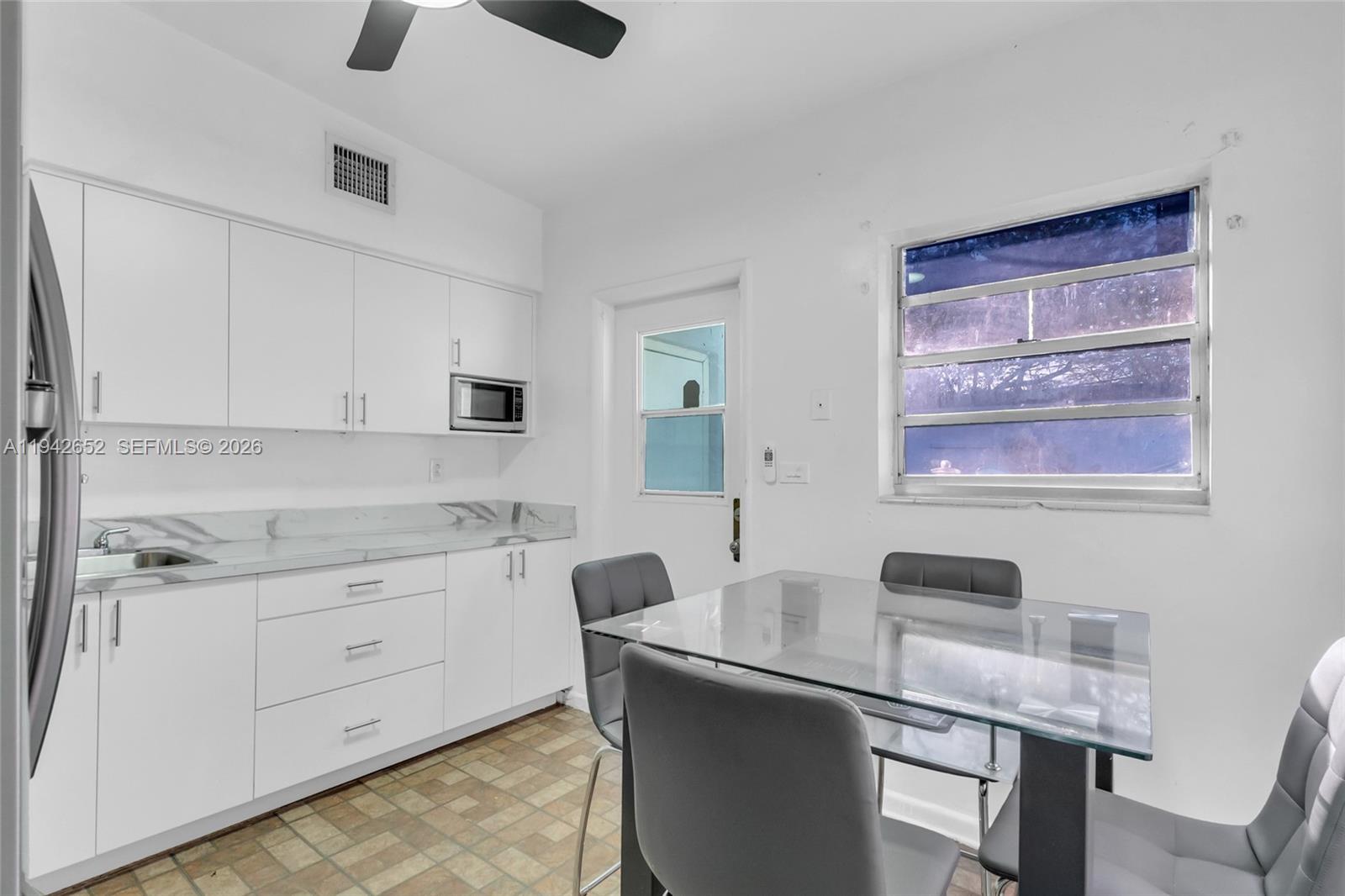 TALLAMOODY AMD PL - Residential