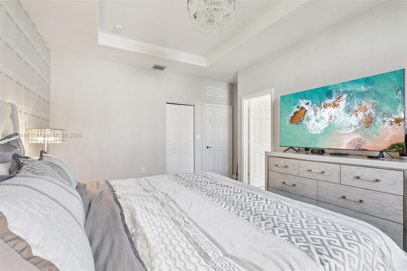 TROTTERS CHASE - Residential