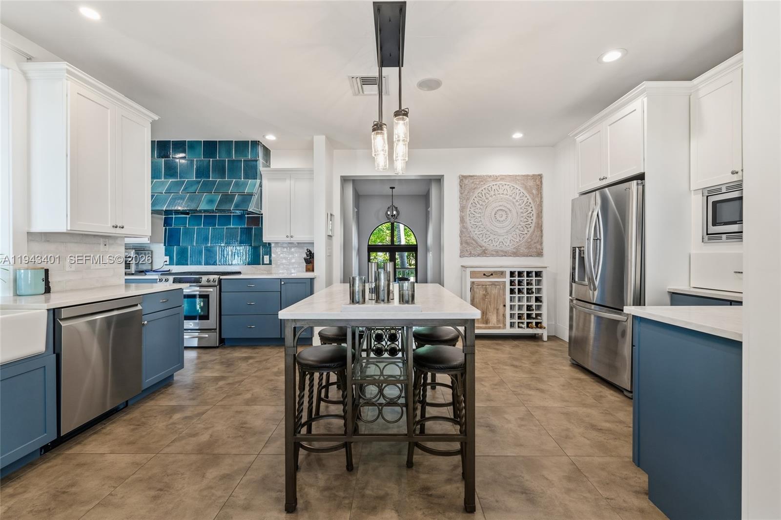 NORTH RIVER SHORES - Residential