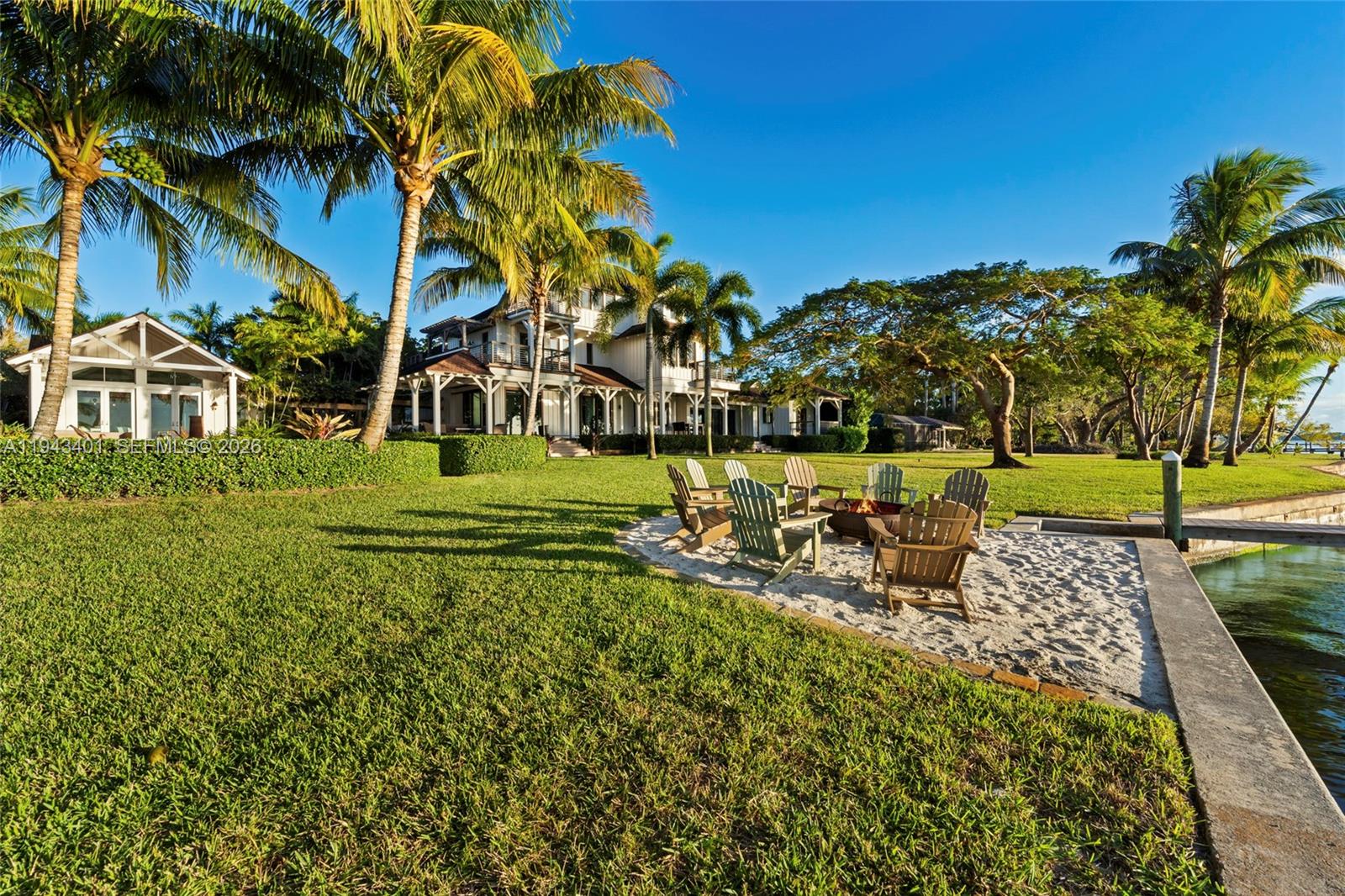 NORTH RIVER SHORES - Residential