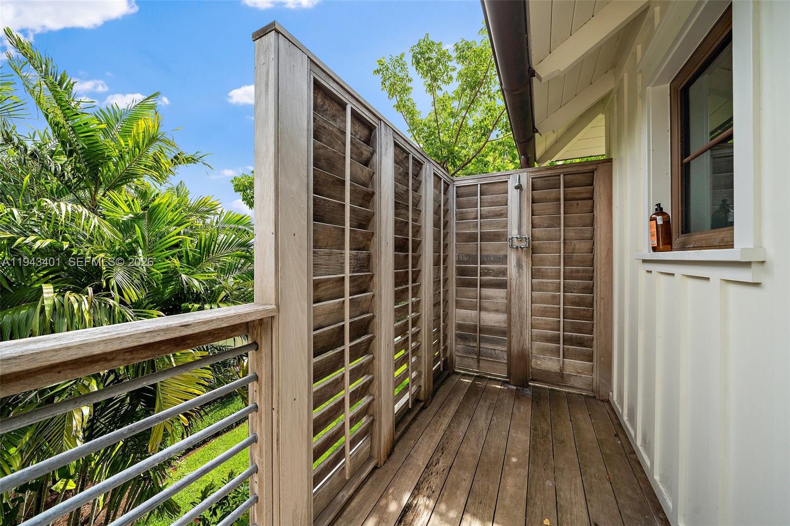 NORTH RIVER SHORES - Residential