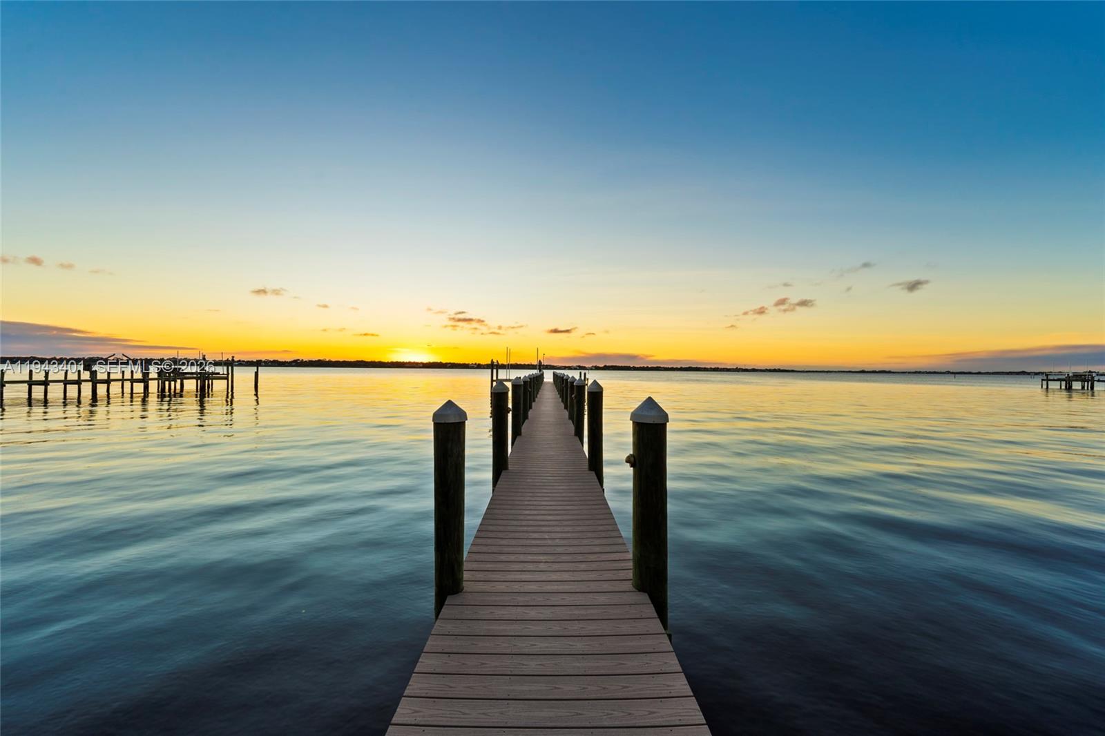 NORTH RIVER SHORES - Residential