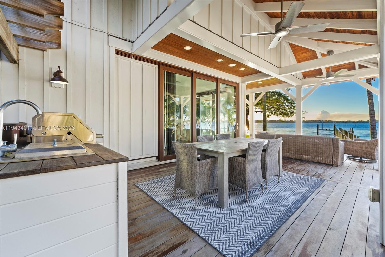 NORTH RIVER SHORES - Residential