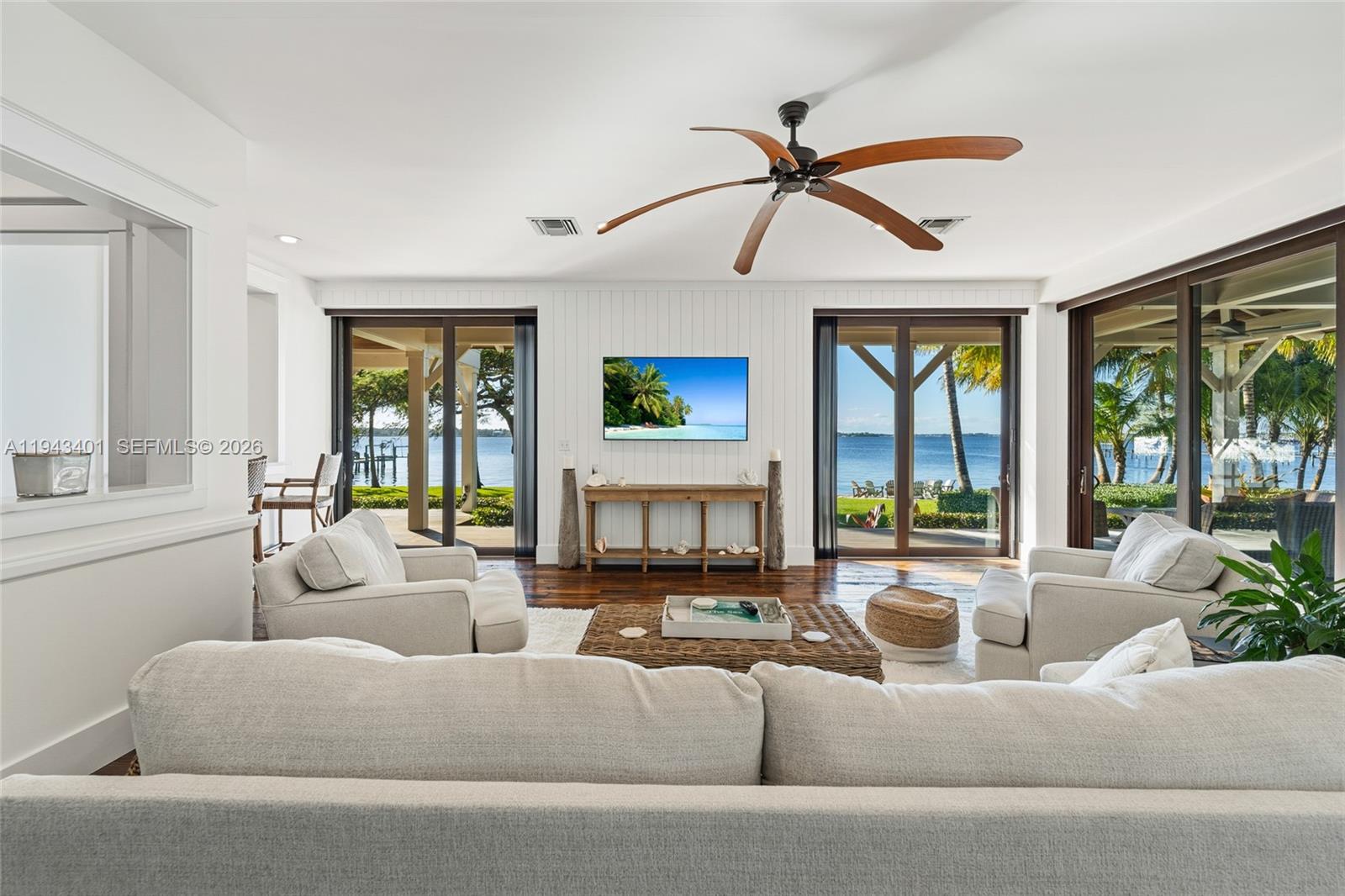 NORTH RIVER SHORES - Residential