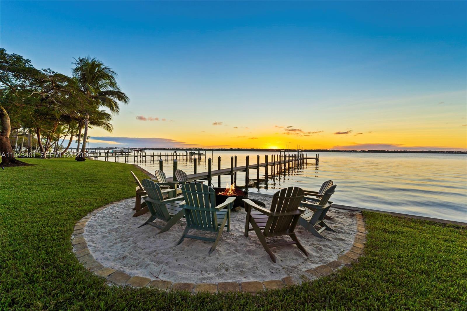 1890 NW River Trl, Stuart, FL, 34994/$5,995,000 4 1890 NW River Trl