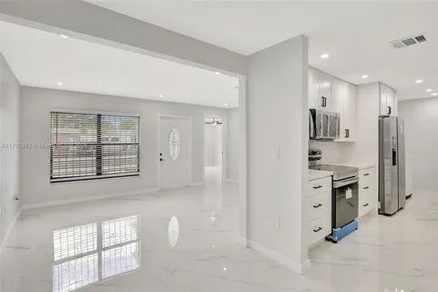 MLS: A11797613