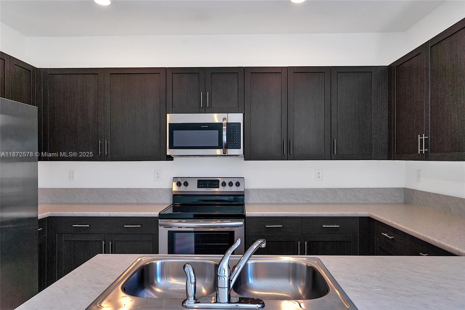 Crystal Cay - Residential Lease