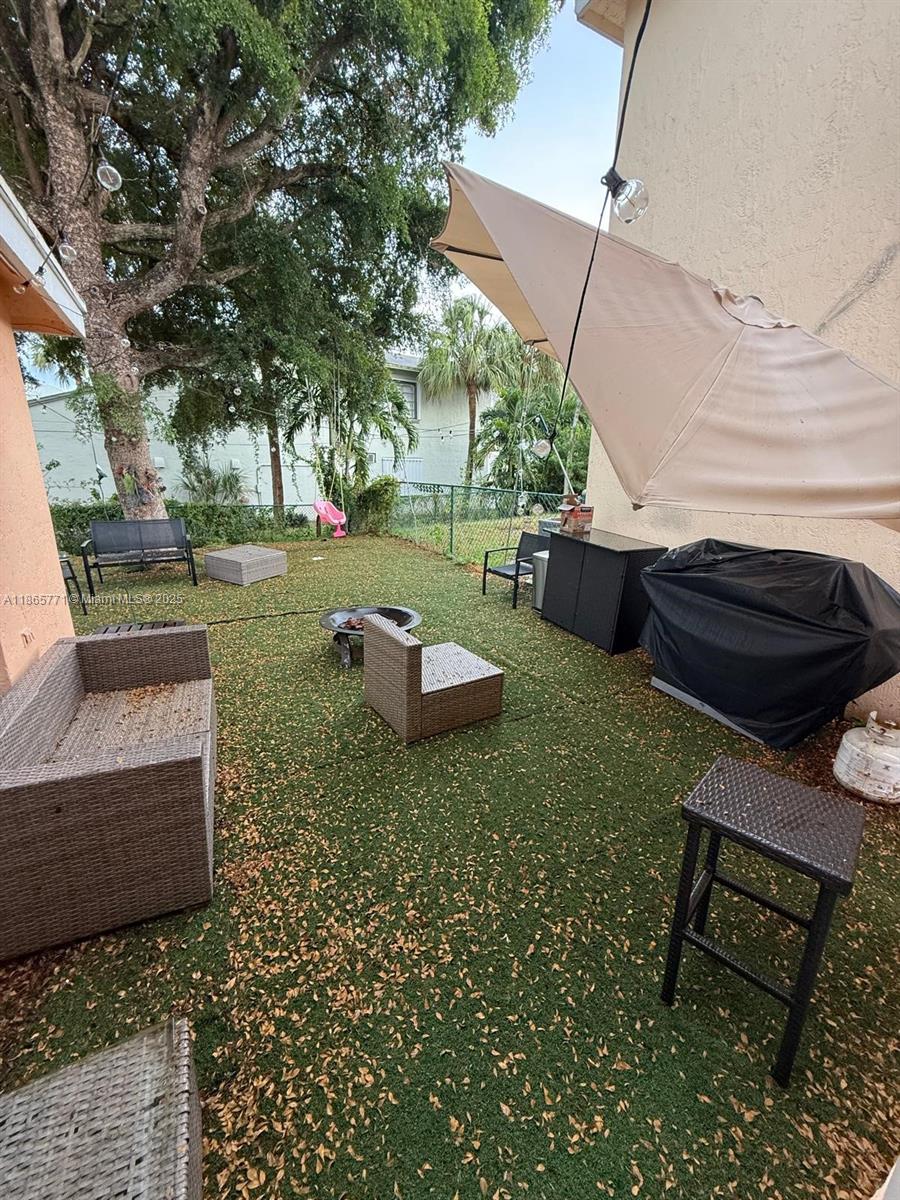 CRYSTAL VIEW TOWNHOMES PL - Residential