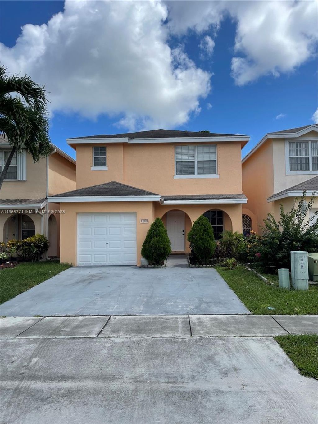 Photo of 4030 Eastridge Cir, Deerfield Beach, FL 33064 (MLS # A11865771)