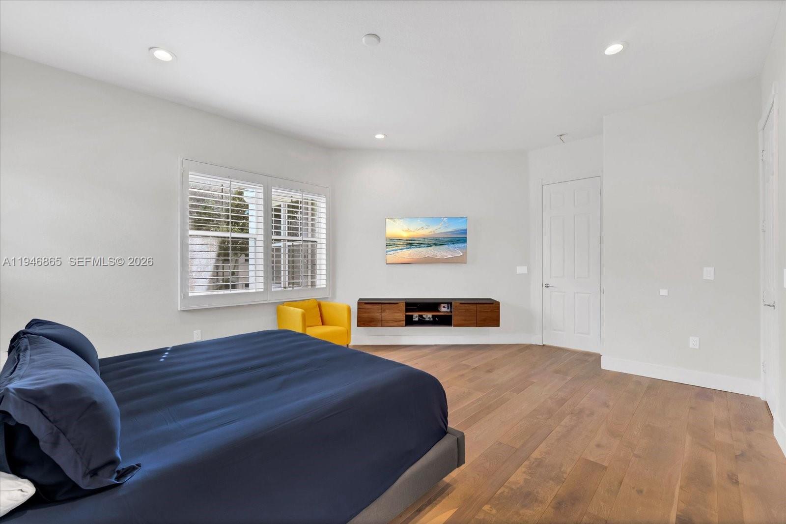 THREE ISLANDS 3RD SECTION - Residential