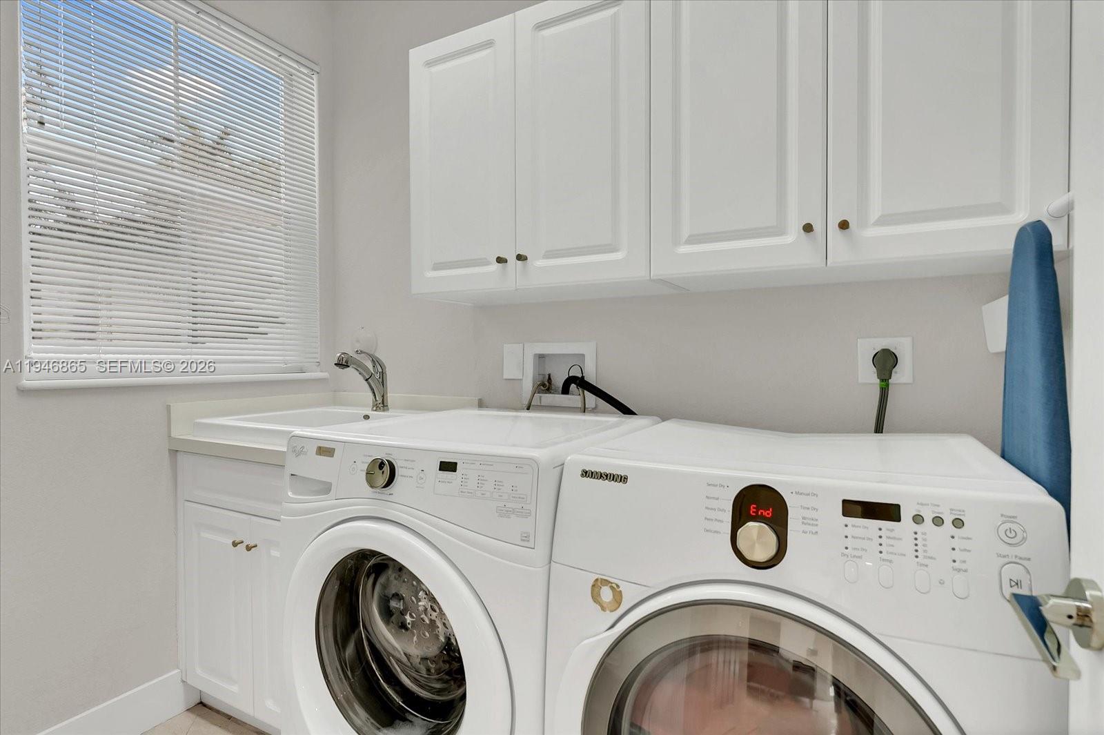 THREE ISLANDS 3RD SECTION - Residential