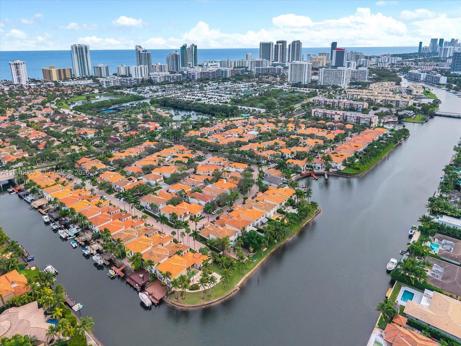 THREE ISLANDS 3RD SECTION - Residential