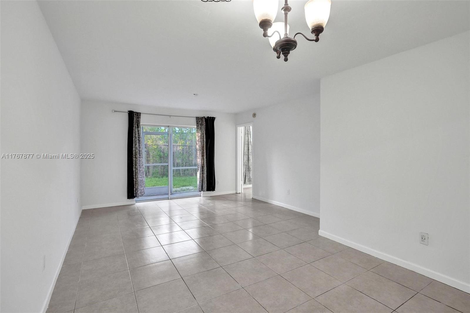 MONTEREY VILLAGE-ONE COND - Residential