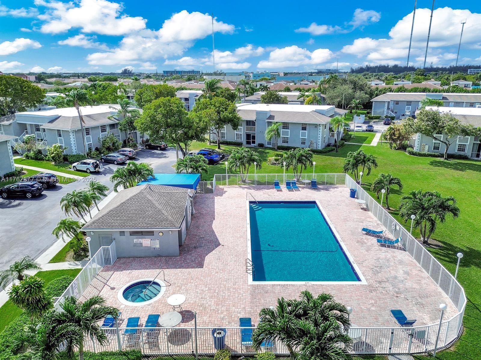 MONTEREY VILLAGE-ONE COND - Residential