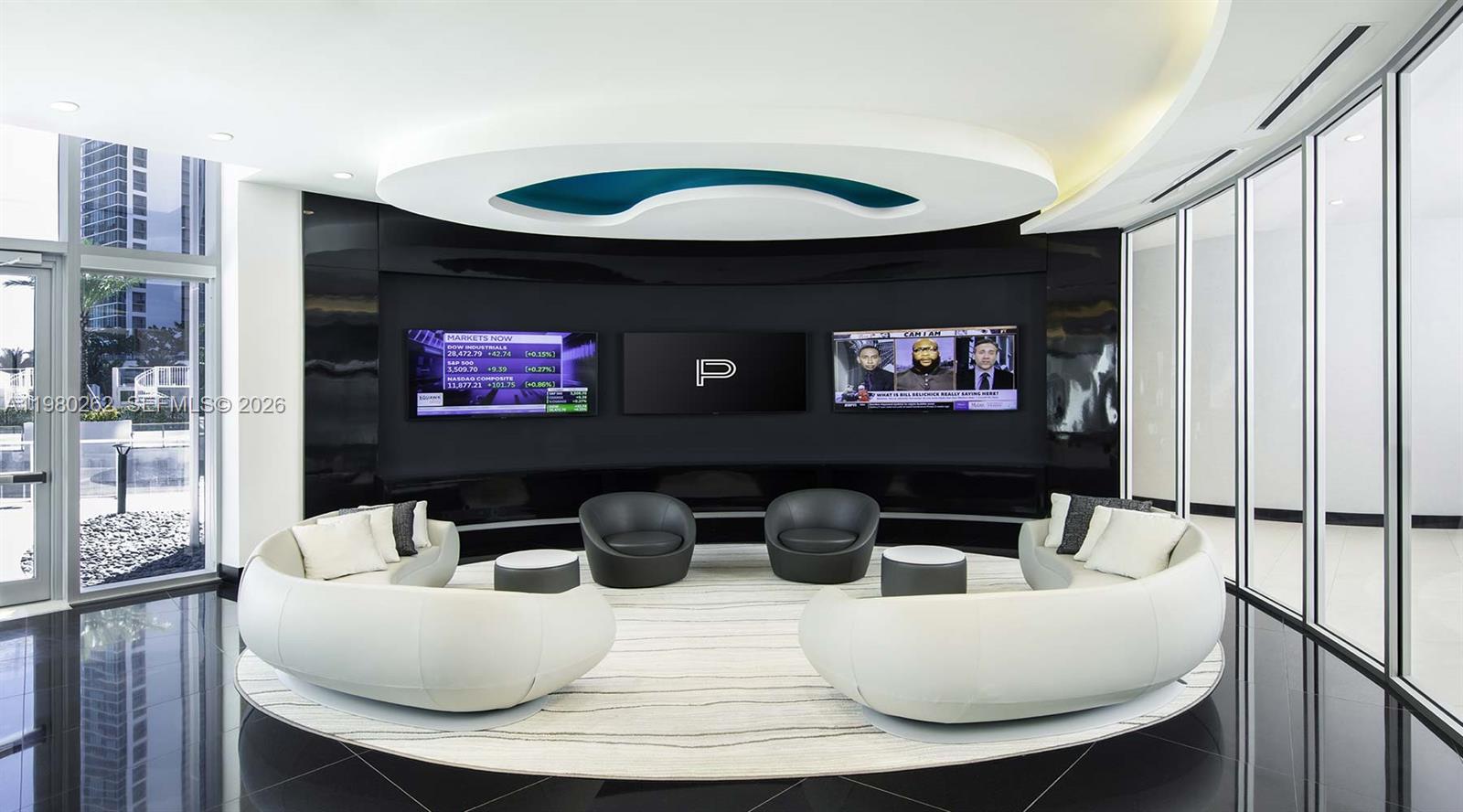 PARAMOUNT MIAMI WORLDCENT - Residential Lease