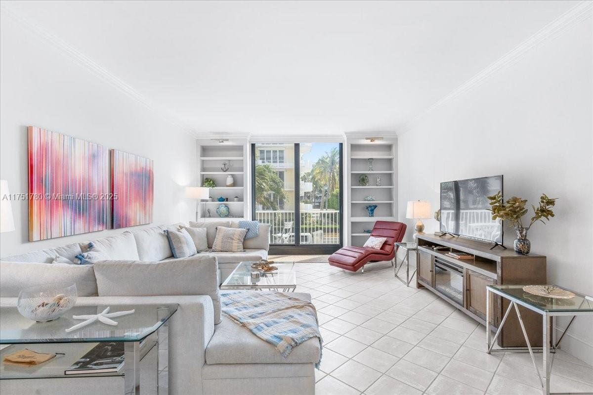 FOUR HUNDRED SO OCEAN BLV - Residential