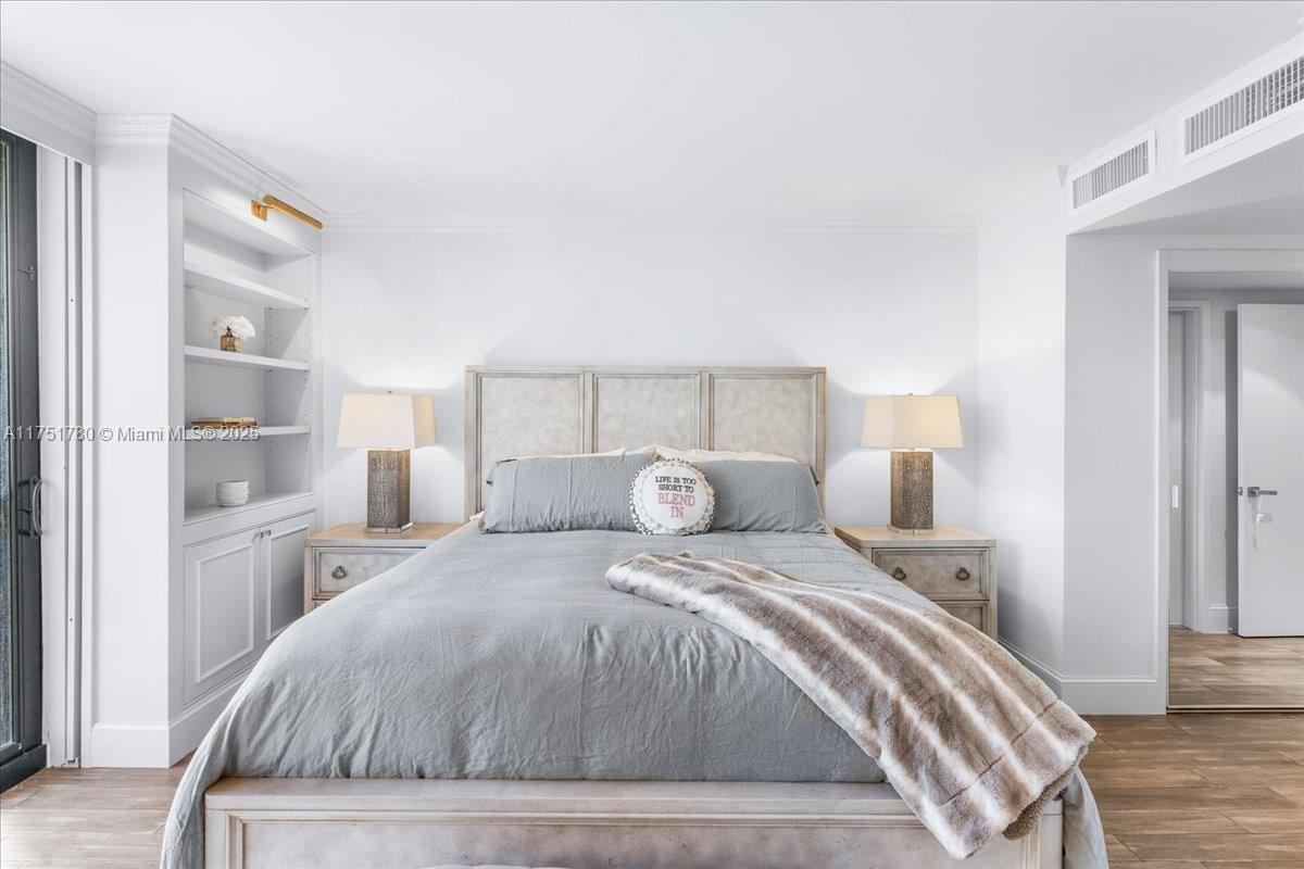 FOUR HUNDRED SO OCEAN BLV - Residential