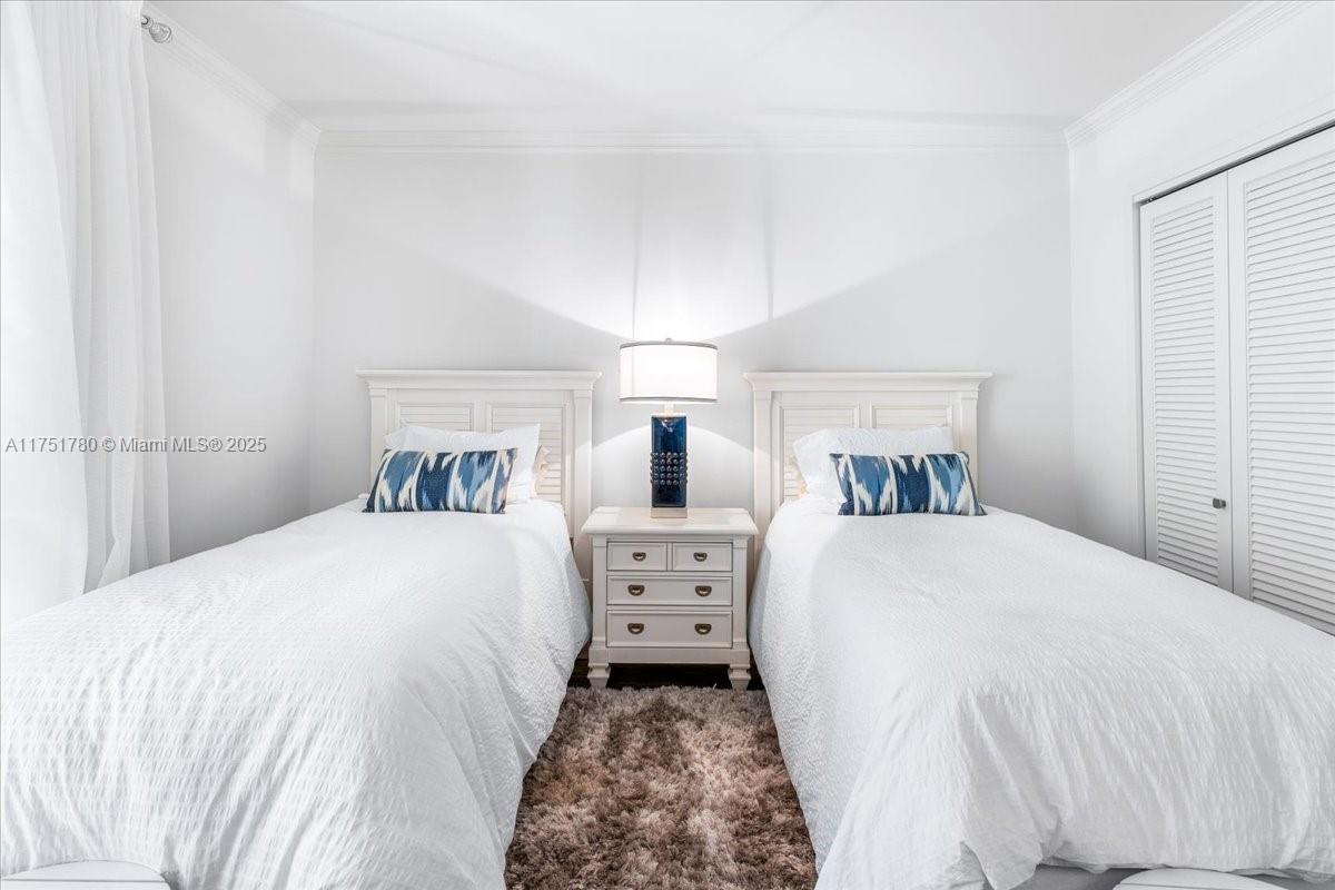 FOUR HUNDRED SO OCEAN BLV - Residential