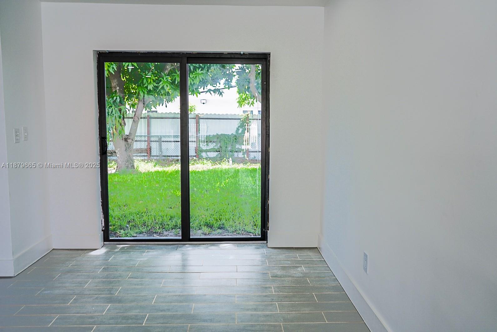 CAROL CITY 4TH ADDN - Residential Lease