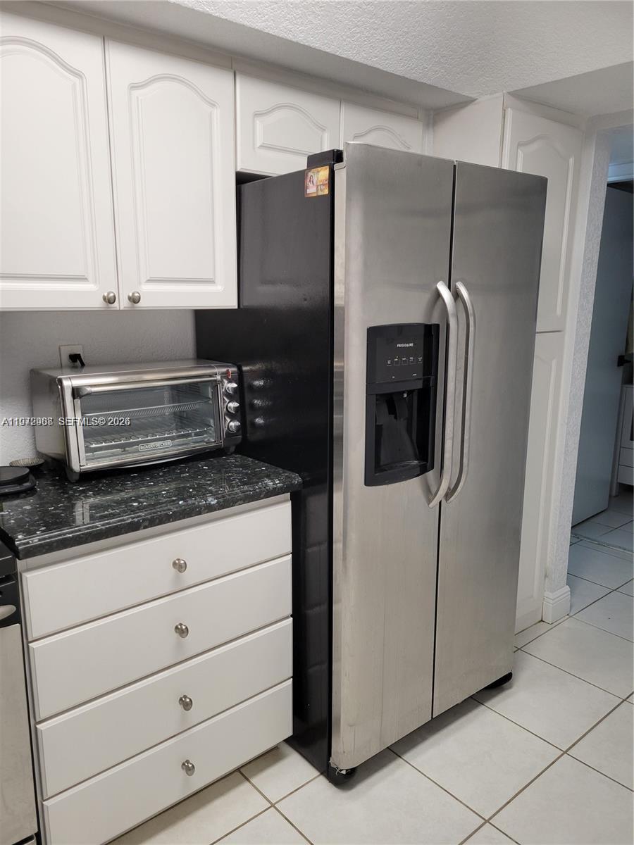 MIRASOL OCEAN TOWERS COND - Residential