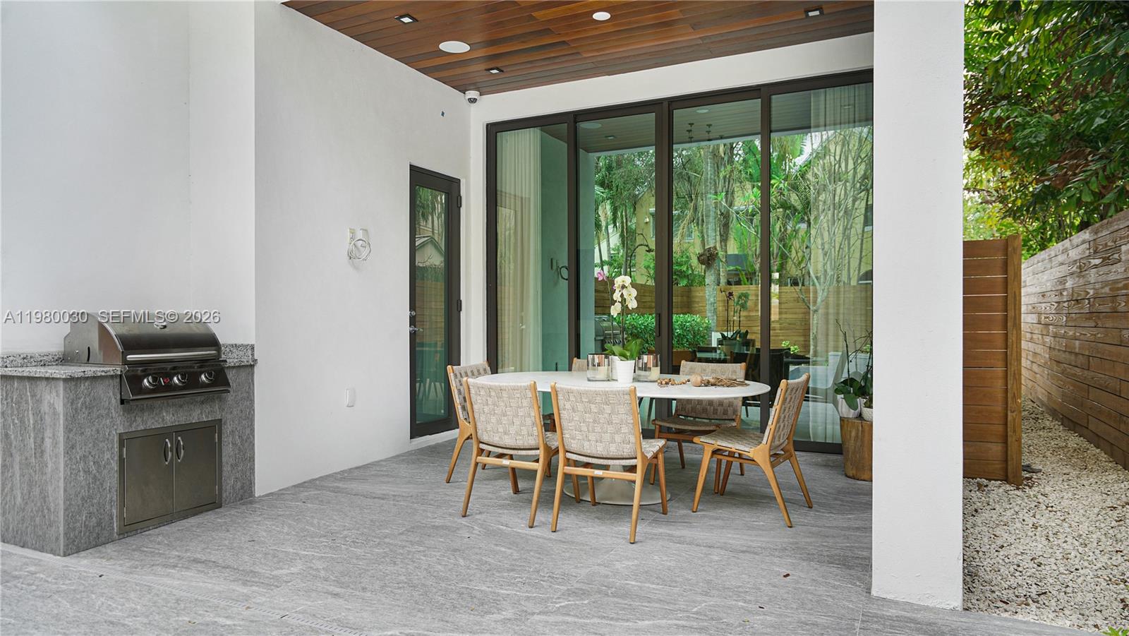 HARDIES ADDN 3067 MARY ST - Residential