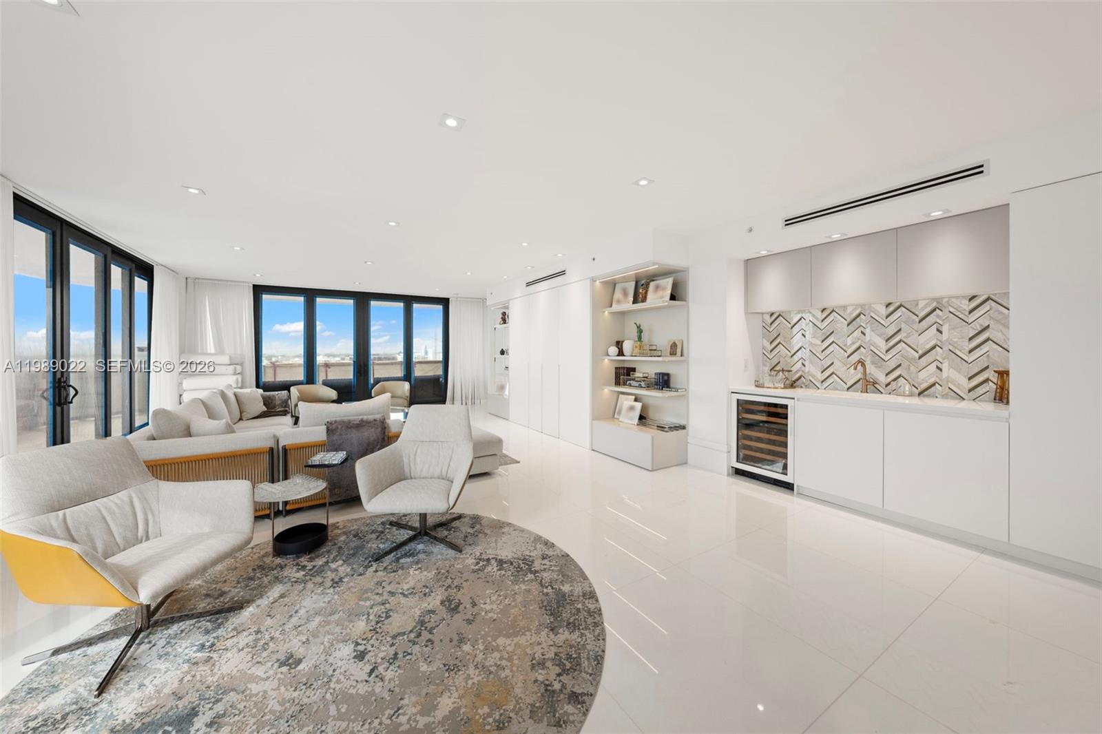 BAL HARBOUR TOWER CONDO - Residential