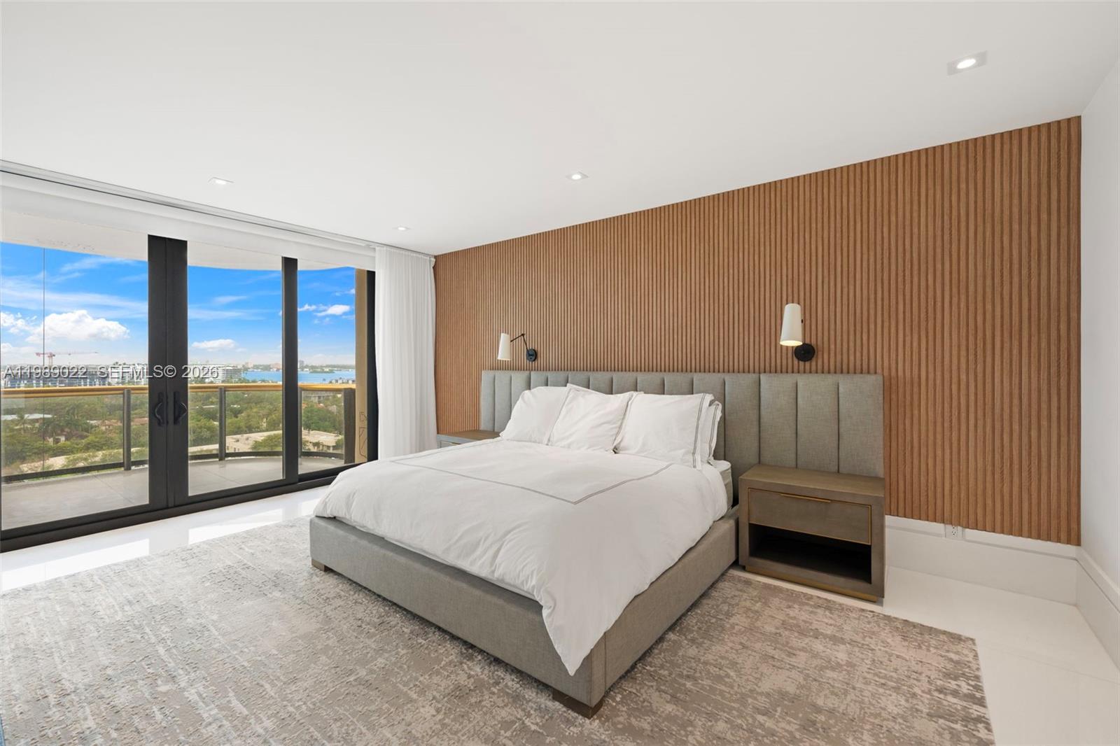 BAL HARBOUR TOWER CONDO - Residential